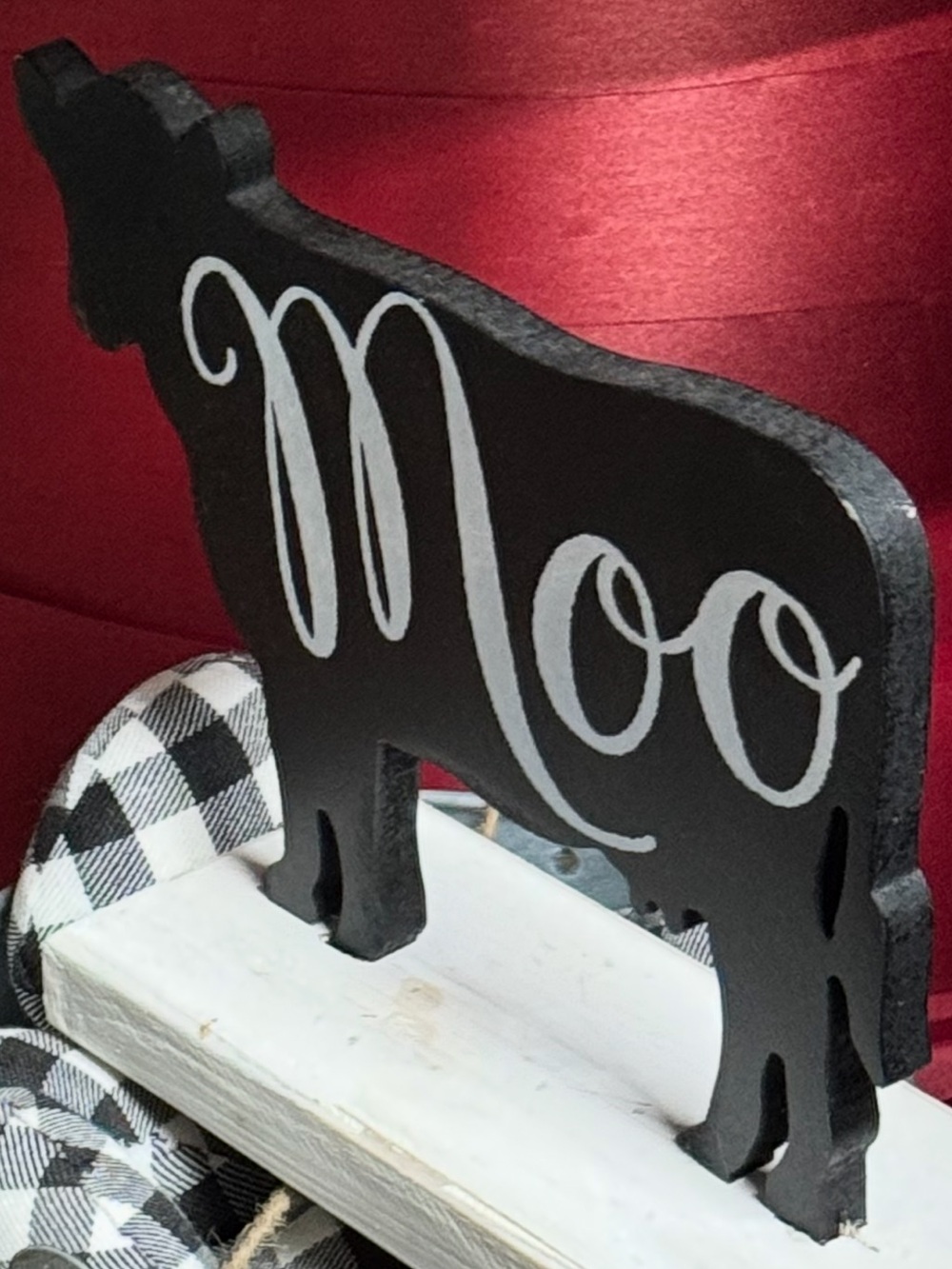 Black Wooden 'Moo' Cow Sign - Farmhouse Decor